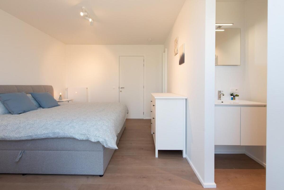 Villa Petit Mouche - Recently Renovated Villa Close To Beach Koksijde Exterior foto
